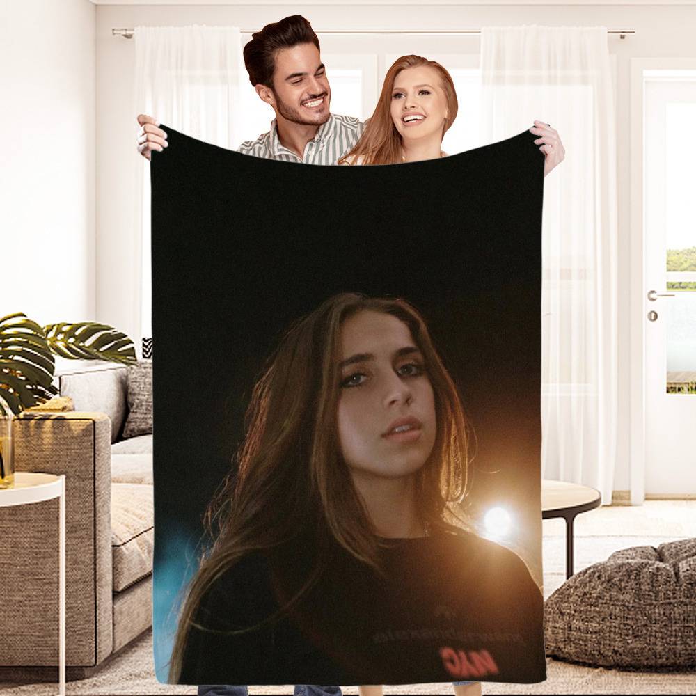 Tate McRae Music Video Blanket | Tate McRae Shop